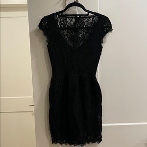 Babaton Elegant Black Lace Mini Dress